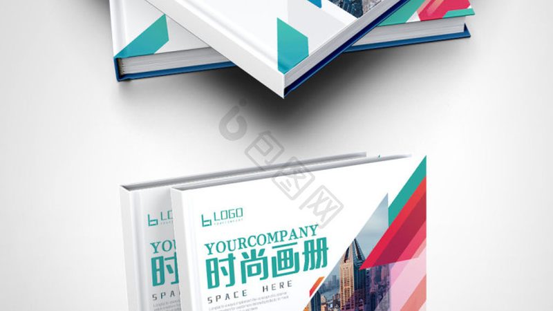 在纪录片拍摄过程中，团队协作至关重要。以下是一些团队协作与分工的建议：